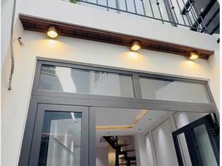 2.75 tỷ Bán nhà đẹp nhỏ gọn Ba Đình P8Q8