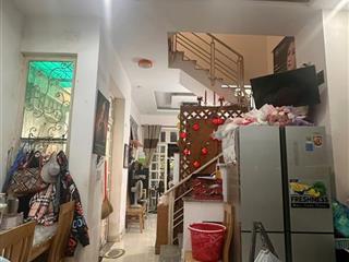 Nhà diện tích khủng 5x18m 2 lầu đường nội bộ 6m Đào Cam Mộc P4Q8