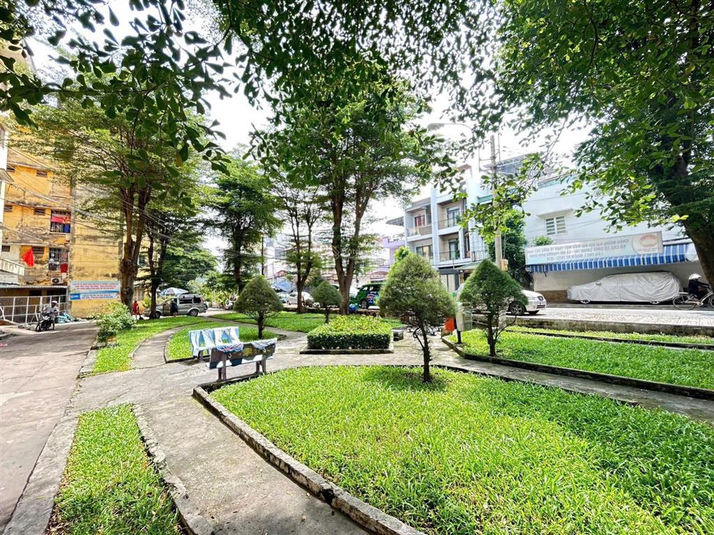 2,07 tỷ  cc bùi minh trực p6 q8, 45,3m2 shr căn góc 1pn lầu 1 tiện di chuyển . hhmg 25tr