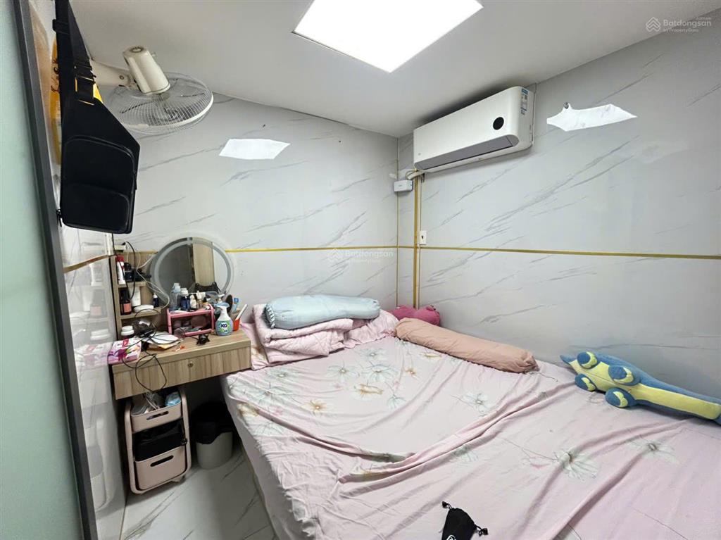 2 tỷ  chung cư lý thường kiệt p7 q11 2pn 36,3m2 sổ sẵn  tặng nội thất  nhà đẹp ở liền