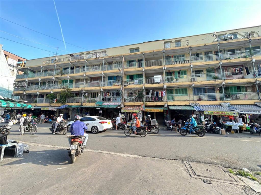 2 tỷ  chung cư lý thường kiệt p7 q11 2pn 36,3m2 sổ sẵn  tặng nội thất  nhà đẹp ở liền