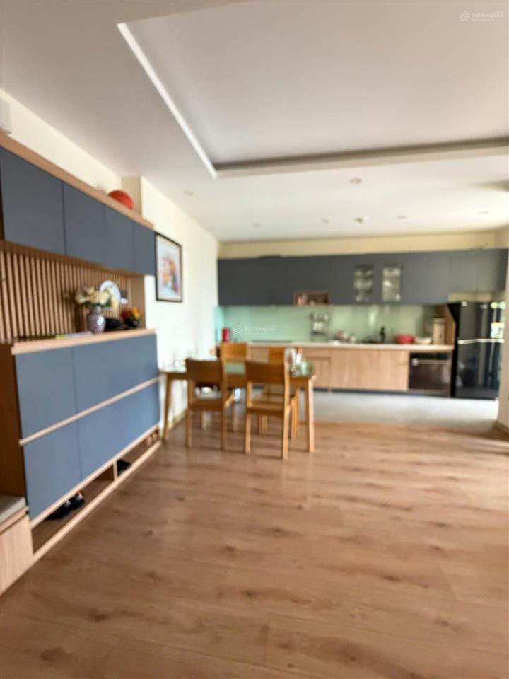 Chính chủ cần bán căn hộ goldsilk complex, 8 tỷ, 120m2, 3pn, 2wc, đầy đủ nội thất cao cấp giá tốt