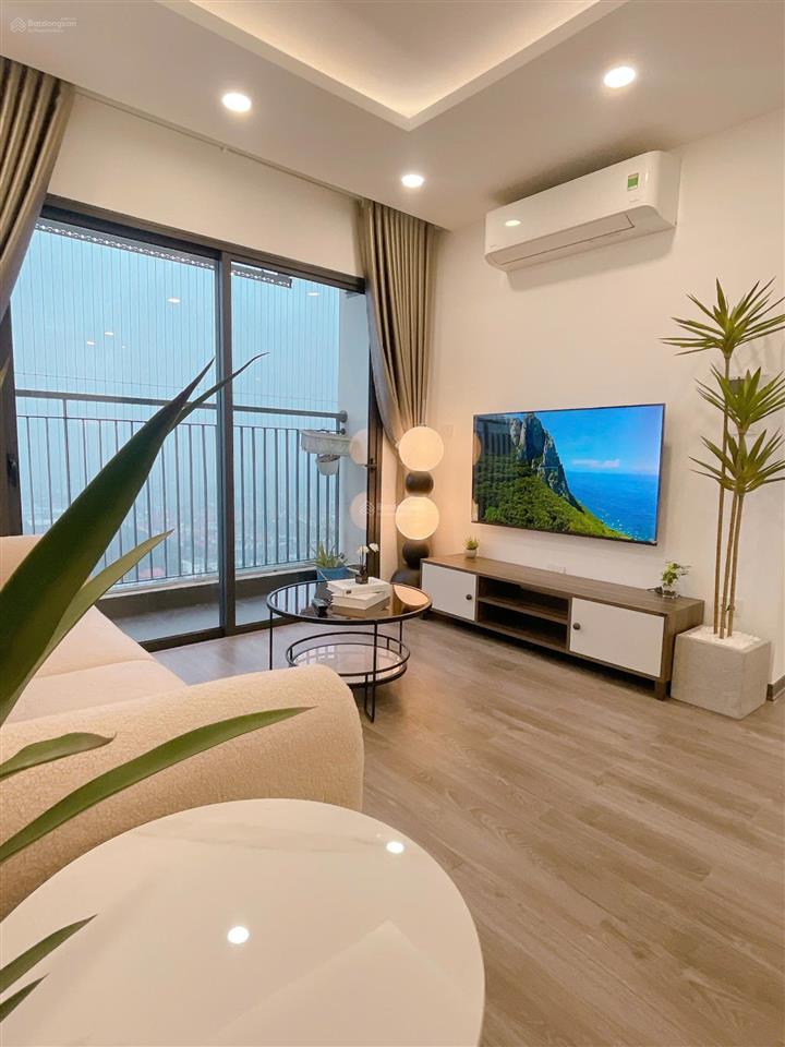 Bán căn hộ 2pn, 67m2 tại eco green city, 5,3 tỷ giá tốt
