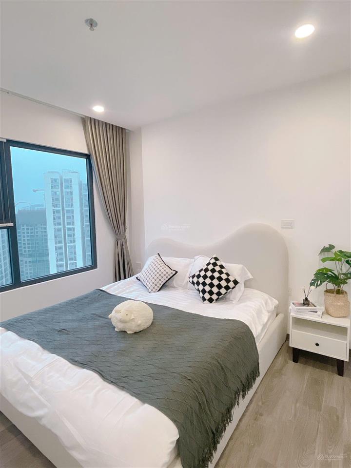 Bán căn hộ 2pn, 67m2 tại eco green city, 5,3 tỷ giá tốt