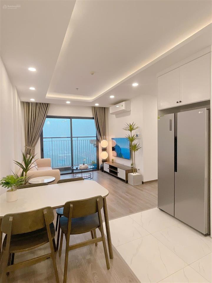 Bán căn hộ 2pn, 67m2 tại eco green city, 5,3 tỷ giá tốt