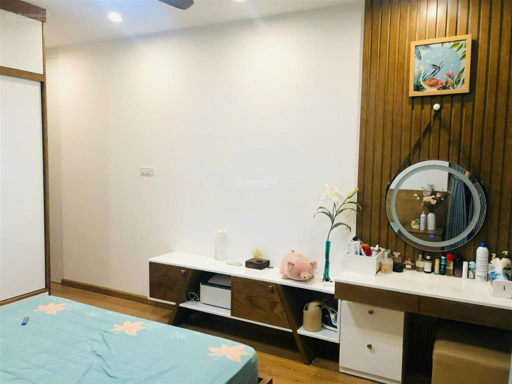 Bán căn hộ 2pn 2wc tại kđt trung văn  vinaconex 3, giá 5,8 tỷ, 65m2, chính chủ hot