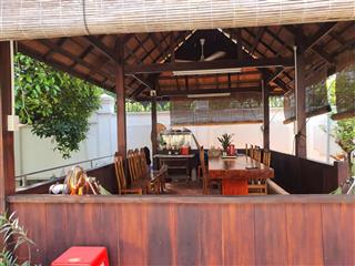 Đất nghỉ dưỡng đường an sơn 20, diện tích 645mv, trên đất có nhà gỗ, sản vườn, đường rộng 2 lan xe