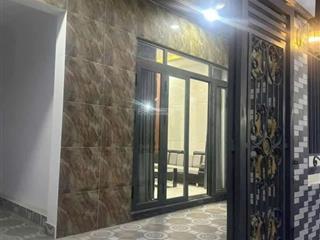 Bán gấp nhà trệt 1 lầu , đường thông, tại phú hoà, thủ dầu một, dt 80mv, thổ cư 60, 3pn, sân oto