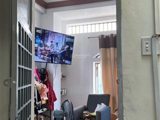 Huỳnh đình hai, bình thạnh, hxh, 4 tầng, dt 5x11m, 8pn, chỉ 8 tỷ