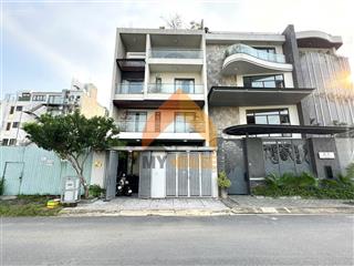 Siêu phẩm villa q2 style hiện đại có thang máy full nội thất ở và vp
