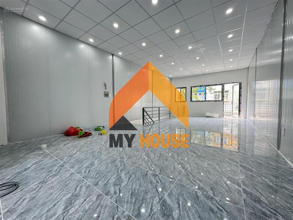 Mới tinh mb trung tâm q2 ngay cầu sg siêu đông đúc phù hợp kinh doanh