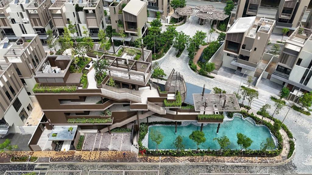 Hoàn vốn căn nhà phố t3 the orchard cách club house 50m đối diện biệt thự song lập