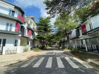 Chính chủ bán gấp lô đất mt đặng thuỳ trâm, p. 13, bình thạnh. 90m2, shr, xdtd, 0707 373 ***