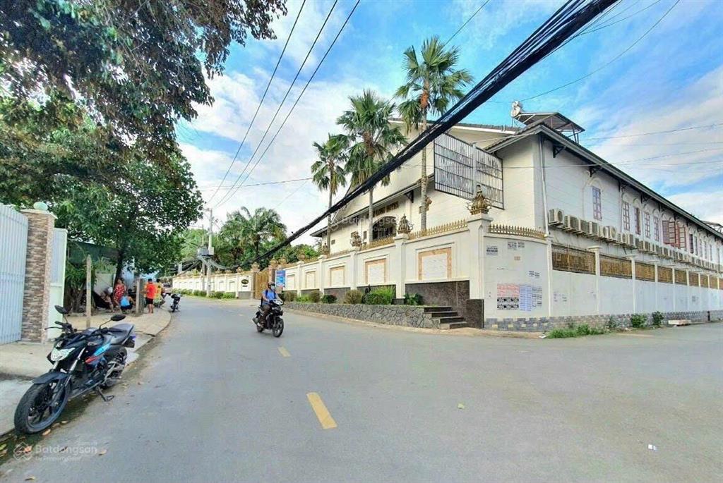 Bán gấp 641m2 đất full thổ, trung tâm quận 9, ngay khách sạn châu long, 0934 377 ***