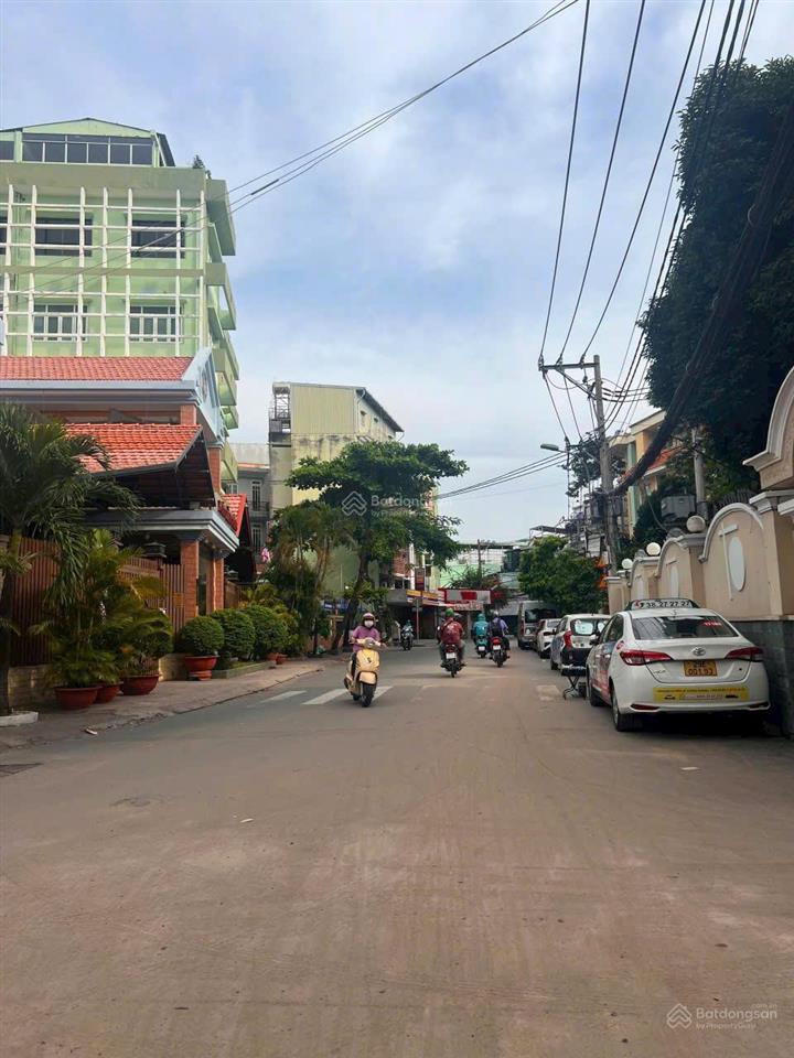 Chính chủ bán biệt thự dát vàng cư xá tự dọ tân bình 11x34m cn 325m 1 hầm 4 lầu có hồ bơi giá 66 tỷ