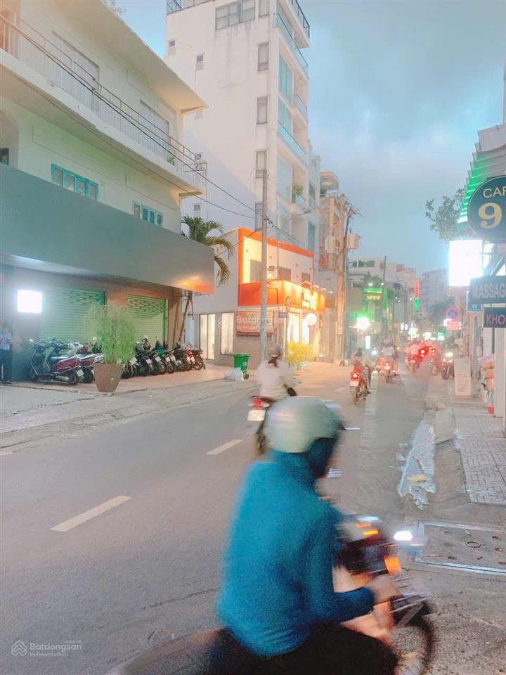 Chính chủ bán nhà mặt tiền nguyễn trọng tuyển p15 phú nhuận 3 tầng st giá 22 tỷ có hhmg 1%