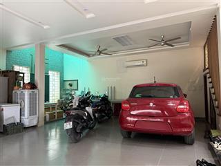 Bán nhà lô góc gia thuỵ, nguyễn văn cừ, 140m*4 tầng, mặt tiền 24m, đương 2 ô tô tránh. 0962 015 ***