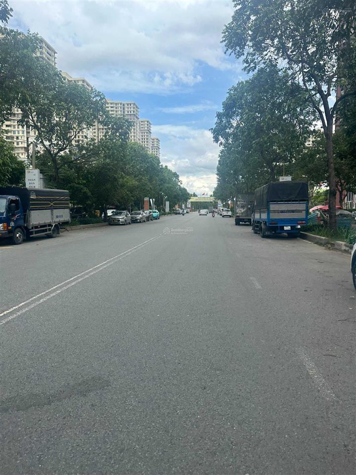 Cần bán 1 lô đất nền khu tái định cư phú mỹ  quận 7, công viên 2km, dt 5x18m, đường 20m