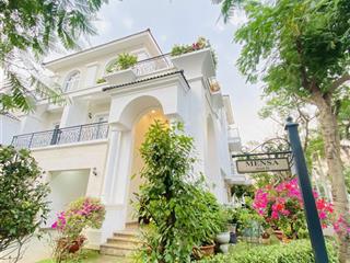 Cần bán căn biệt thự song lập tại the venica, 262m2, full nội thất cao cấp, đang sẵn hđ thuê cao