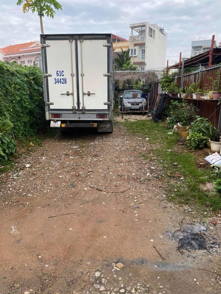 Bán lô đất thổ cư hệ số 3. hẻm xe hơi tới nơi khu vực cao ráo gần chợ thủ đức phuờng trường thọ