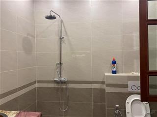 Cho thuê biệt thự để làm văn phòng hoặc ở tại kđt việt hưng, long biên, s 220m2. giá 28tr/tháng