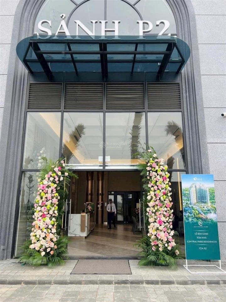 Bán nhanh căn 2 ngủ, toà p1, 63m2, tầng cao, nhận nhà ngay, giá 2,8 tỷ, có ngân hàng