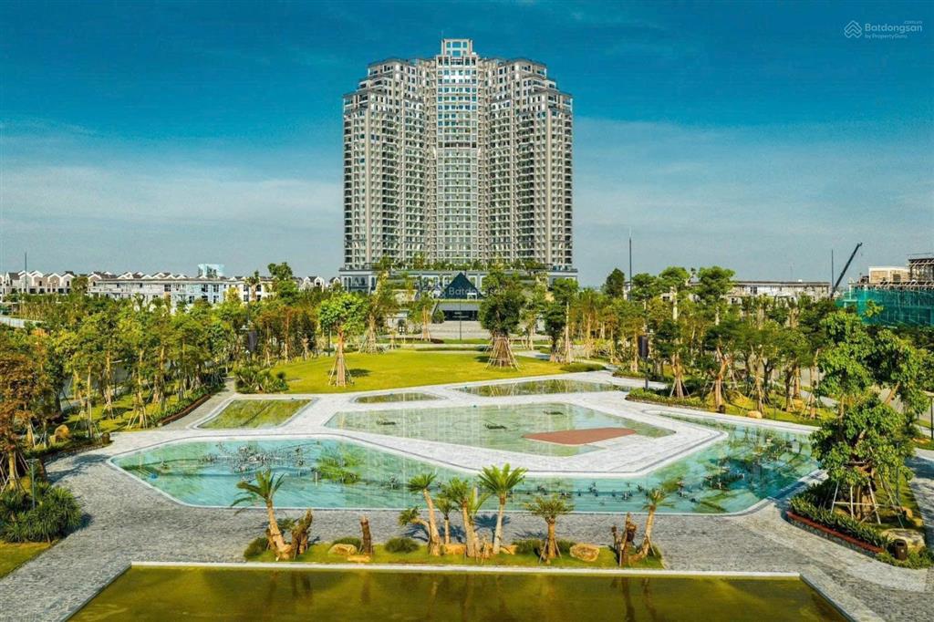 Bán nhanh căn 2 ngủ, toà p1, 63m2, tầng cao, nhận nhà ngay, giá 2,8 tỷ, có ngân hàng