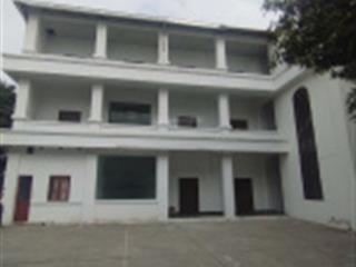 Cho thuê tòa nhà đường cầu diễn, hn, dt 1000m2, xd 600m2, 3 tầng, mt 40m, giá 120tr/th. 0963 596 ***