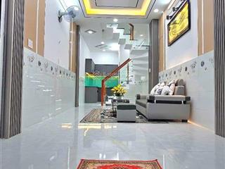 Cần bán nhà y hình ảnh 1lầu 2phòng ngủ 2nhà vệ sinh
