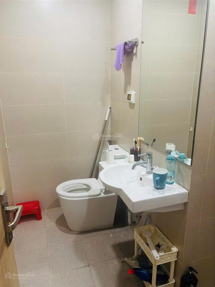 Chính chủ bán gấp căn hộ full nội thất ,2 ngủ  2 vệ sinh tại hd mon city  trung tâm mỹ đình.