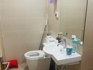 Chính chủ bán gấp căn hộ full nội thất ,2 ngủ  2 vệ sinh tại hd mon city  trung tâm mỹ đình.