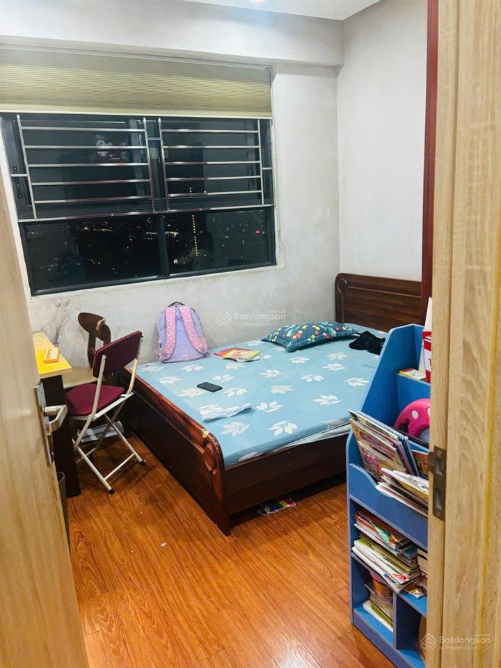 Chính chủ bán gấp căn hộ full nội thất ,2 ngủ  2 vệ sinh tại hd mon city  trung tâm mỹ đình.