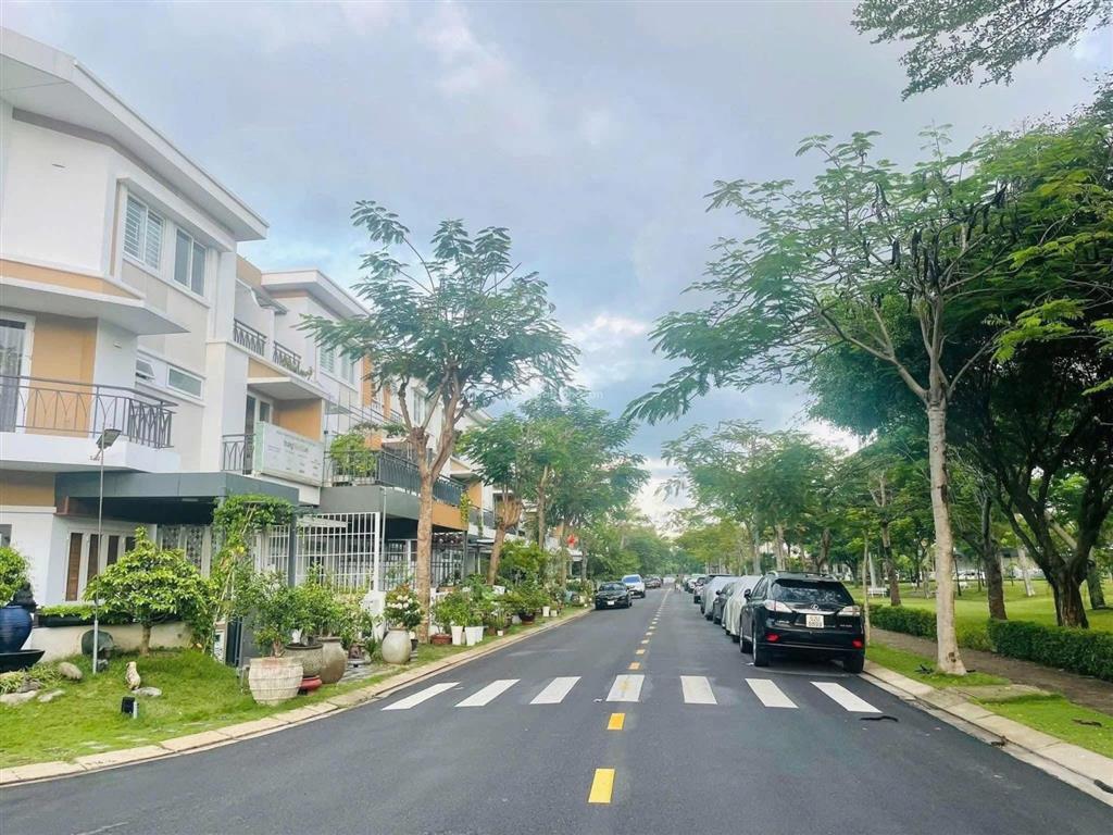 Nhà phố đẹp giá chỉ 7tỷ  kdc lovera park  khang điền. dt 5 x 15m, sổ hồng riêng.