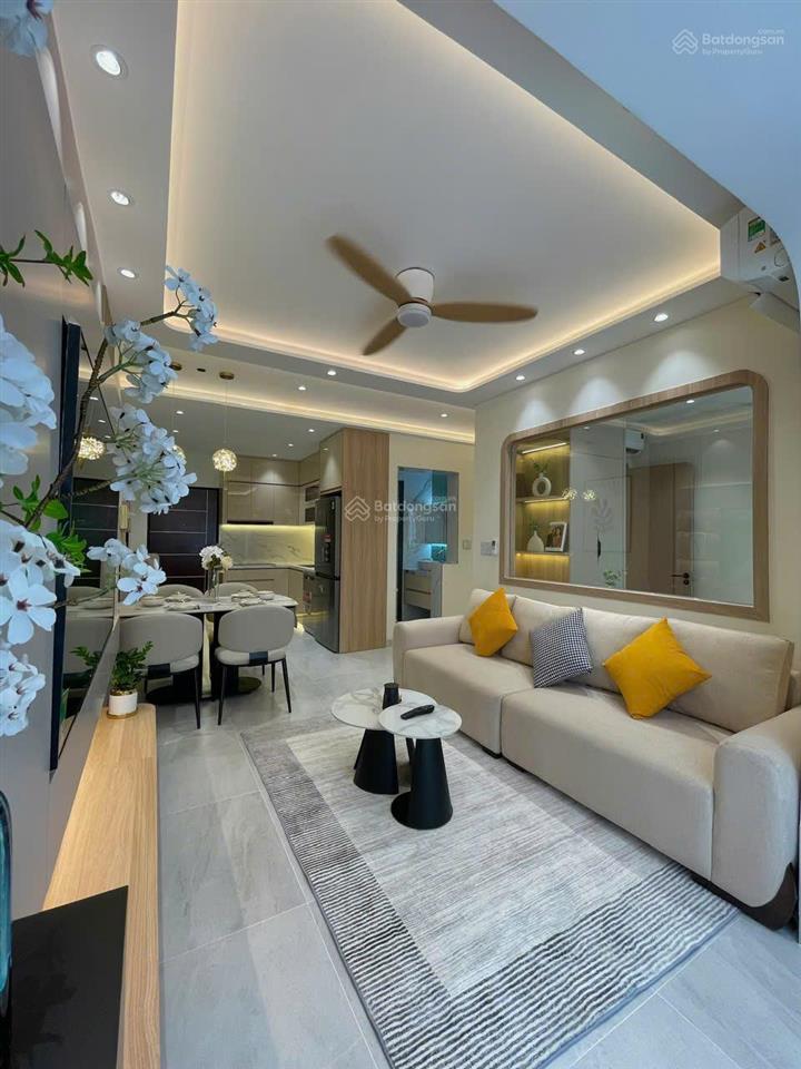 Bán siêu phẩm mới 100%, 3pn, 2wc, view sông dt 70,12m2, giá 5.790 tỷ