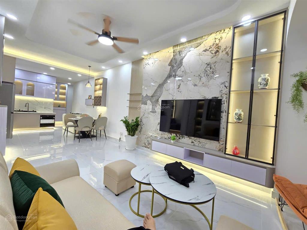 Bán siêu phẩm 3pn, 2wc sky garden 3 phú mỹ hưng q. 7 giá 5.xx tỷ, nt mới 100%