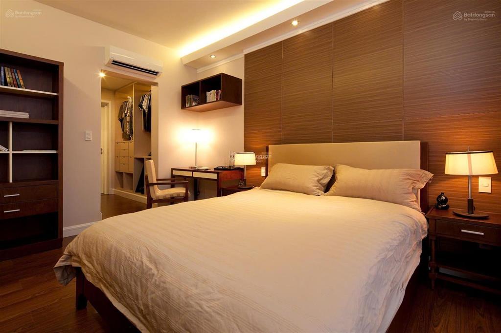 Bán penthouse sky garden 3, phú mỹ hưng, thông thủy 255m2, 3pn, 3wc giá rẻ thị trường 9.75 tỷ