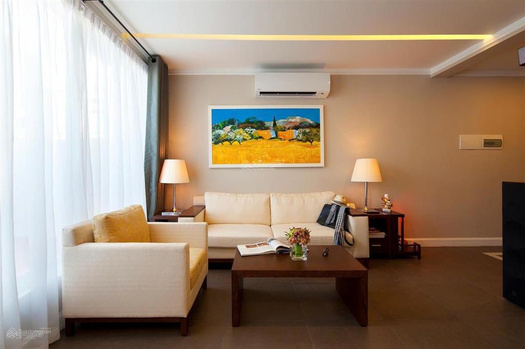 Bán penthouse sky garden 3, phú mỹ hưng, thông thủy 255m2, 3pn, 3wc giá rẻ thị trường 9.75 tỷ