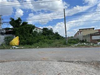 Bán lô đất mặt tiền đường ngã ba lăn xi phường tân định vị trí đẹp thích hợp làm kho xưởng, đầu tư