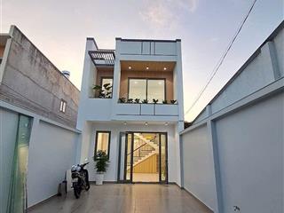 Bán nhà mới xây mặt tiền dx073 phường định hòa nằm sát trần ngọc lên đường nhựa 7m thông