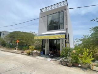 Cần bán nhà 1 trệt 1 lầuhòn rớ 2 phường nam nha trang  4,5 tỷ  đường rộng 10m
