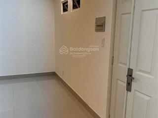 Thuê 2 phòng ngủ cho thuê chung cư 1050 chu văn an, q. bình thạnh, 65m2, 2pn, 1wc giá 9tr/th