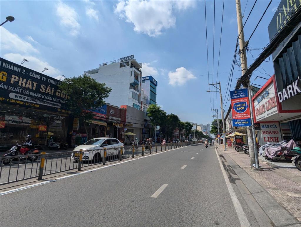 Siêu phẩm! bán nhà mặt tiền nguyễn thị thập 11x40m(nh) cn 628m2. giá chỉ 70 tỷ, p. tân quy. quận 7