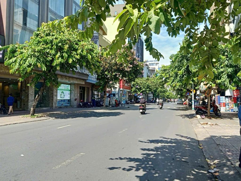 Bán nhà góc 2 mt nguyễn đình chiểu  8x 24m  có gpxd hầm 8 tầng. giá 110 tỷ tl,p5, q3