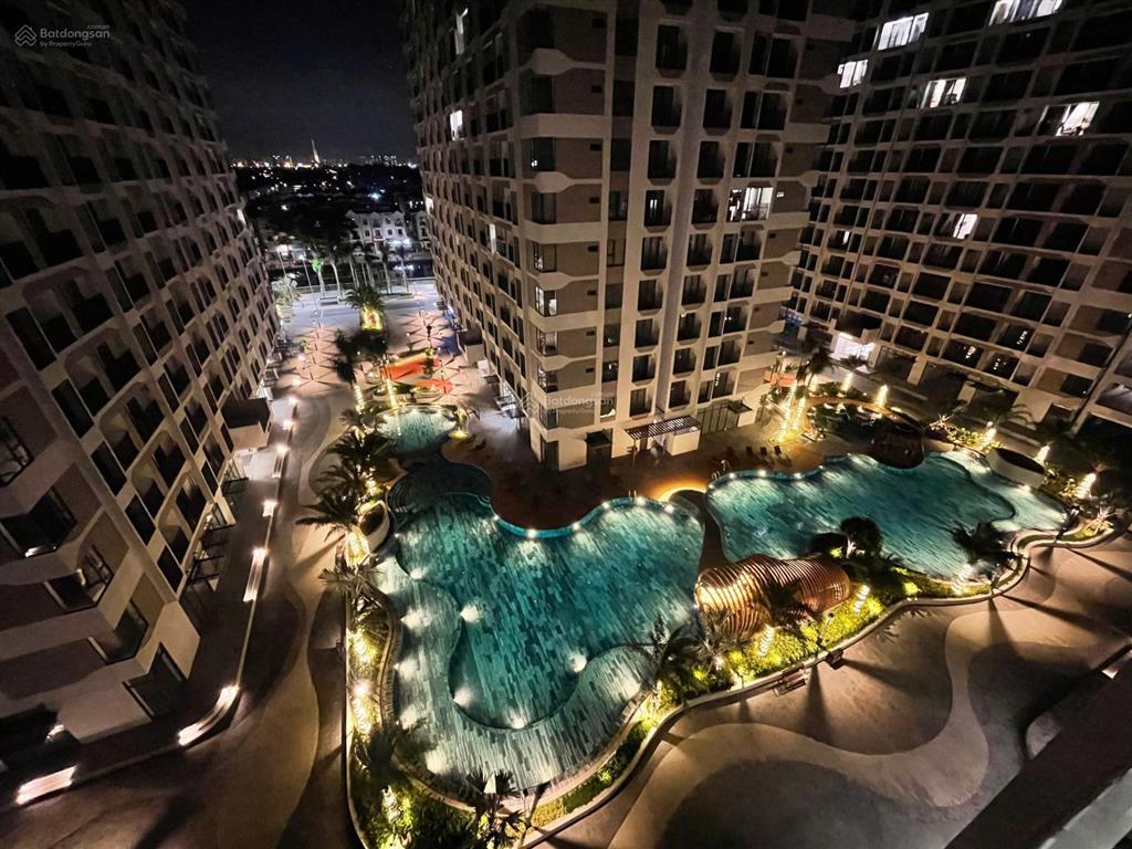 Chủ nhà thân thiện cho thuê căn hộ mới tinh giá mềm vào ở ngay