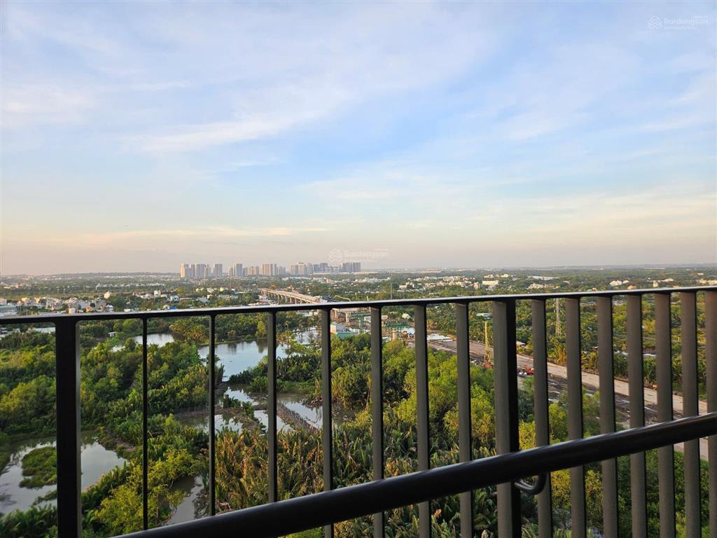 Chính chủ gửi bán gấp  căn 3pn mt eastmark city