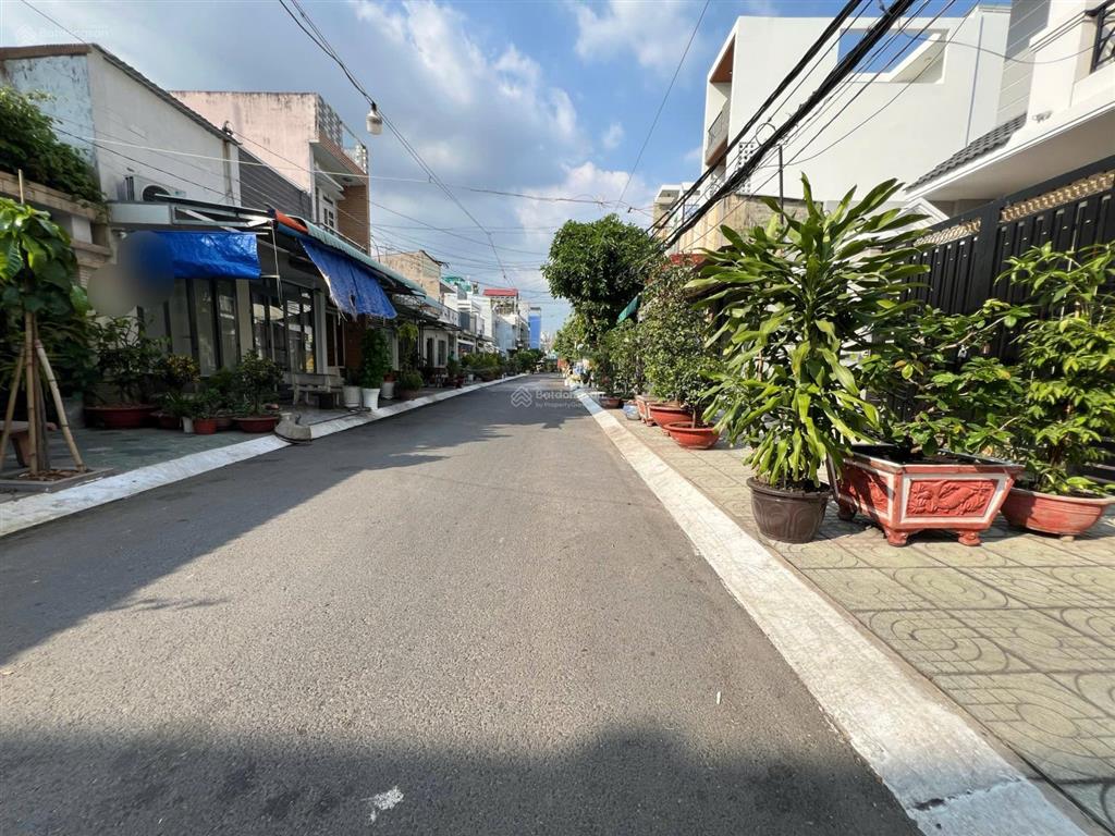 Ngộp bank bán đất đường kd 10m lê đức thọ, gò vấp. dt 4.2x25m. giá 7ti2 còn bớt. 0902 958 ***