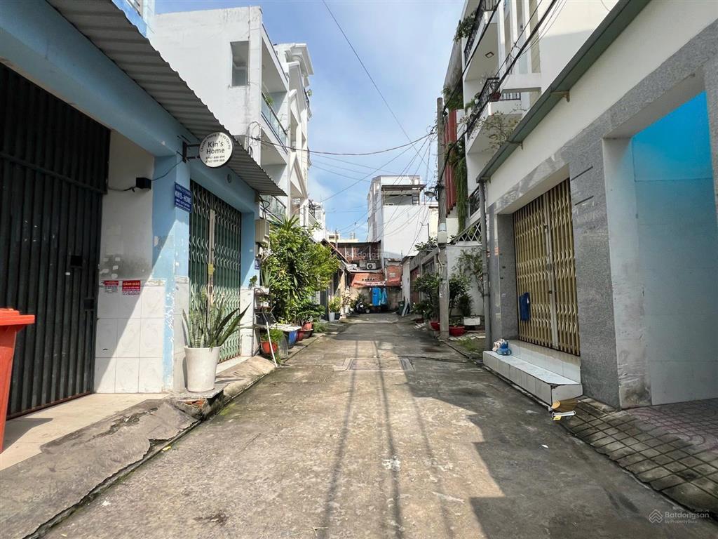 Bán đất vị trí vàng quang trung p10, gò vấp. dt 4x20.5m ko lộ giới. hẻm xh giá 7ti2 tl. 0902 958 ***