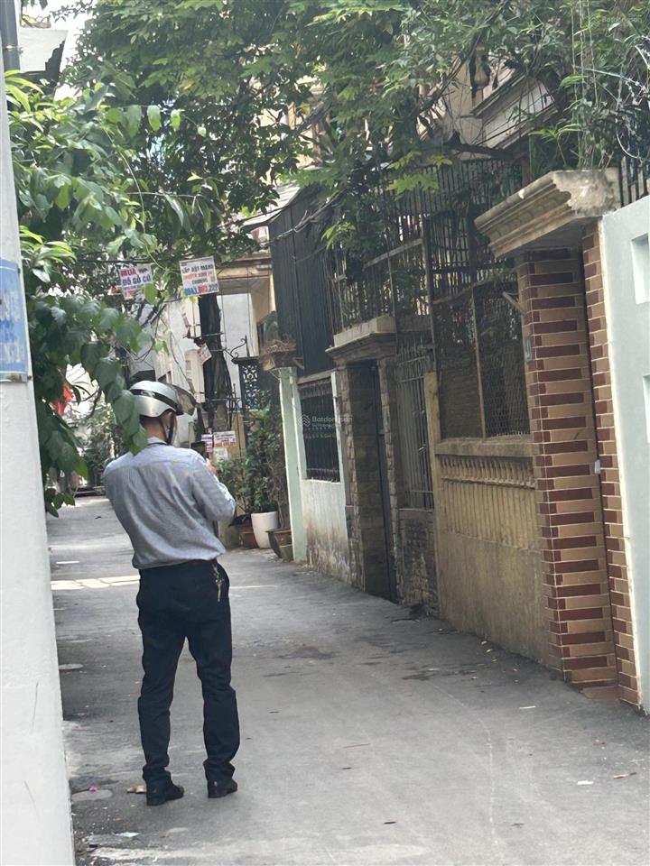 Chính chủ bán đất phân lô lạc long quân, cầu giấy, diện tích 95m2, mặt tiền rộng, giá 17.5 tỷ