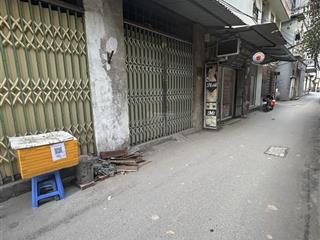 Bán đất phân lô ngã trần cunghoàng quốc việt, dt 118m2. mặt tiền 8m. cách mặt phố 1 nhà. giá 19 tỷ