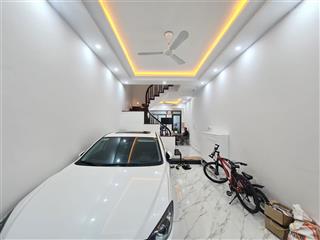 Cần bán nhanh nhà kđt đại kim  nguyễn cảnh dị  vỉa hè ô tô tránh đỗ kinh doanh  dt 60m2 4 tầng